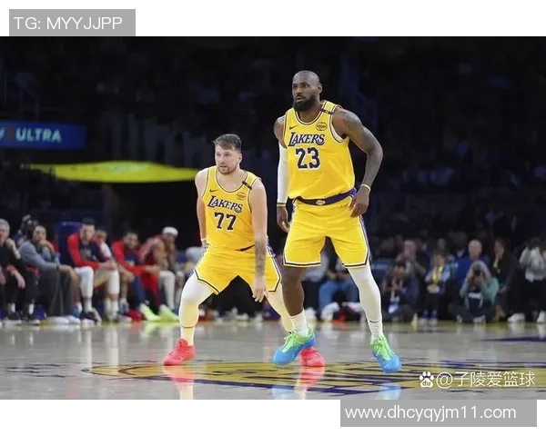 湖人公牛激战正酣球迷热情高涨期待精彩对决